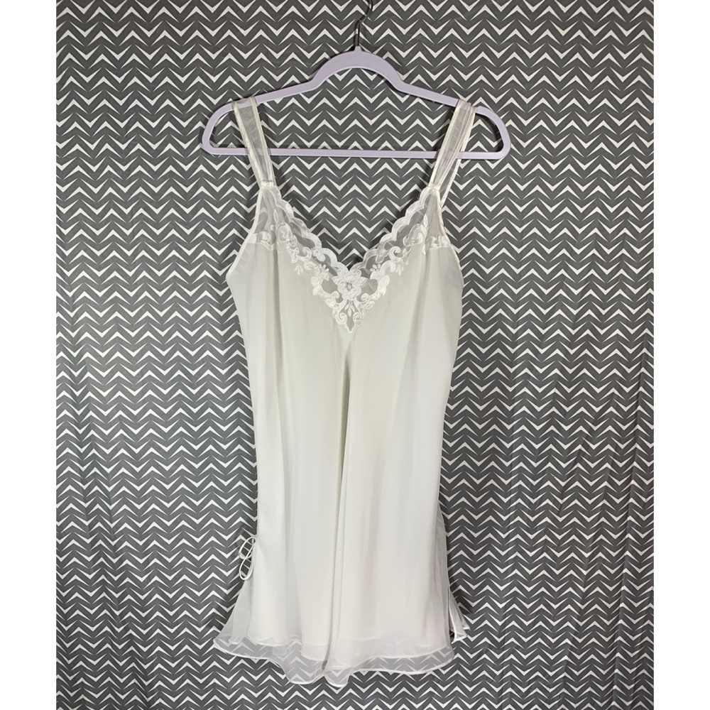 Oscar De La Renta Nighty